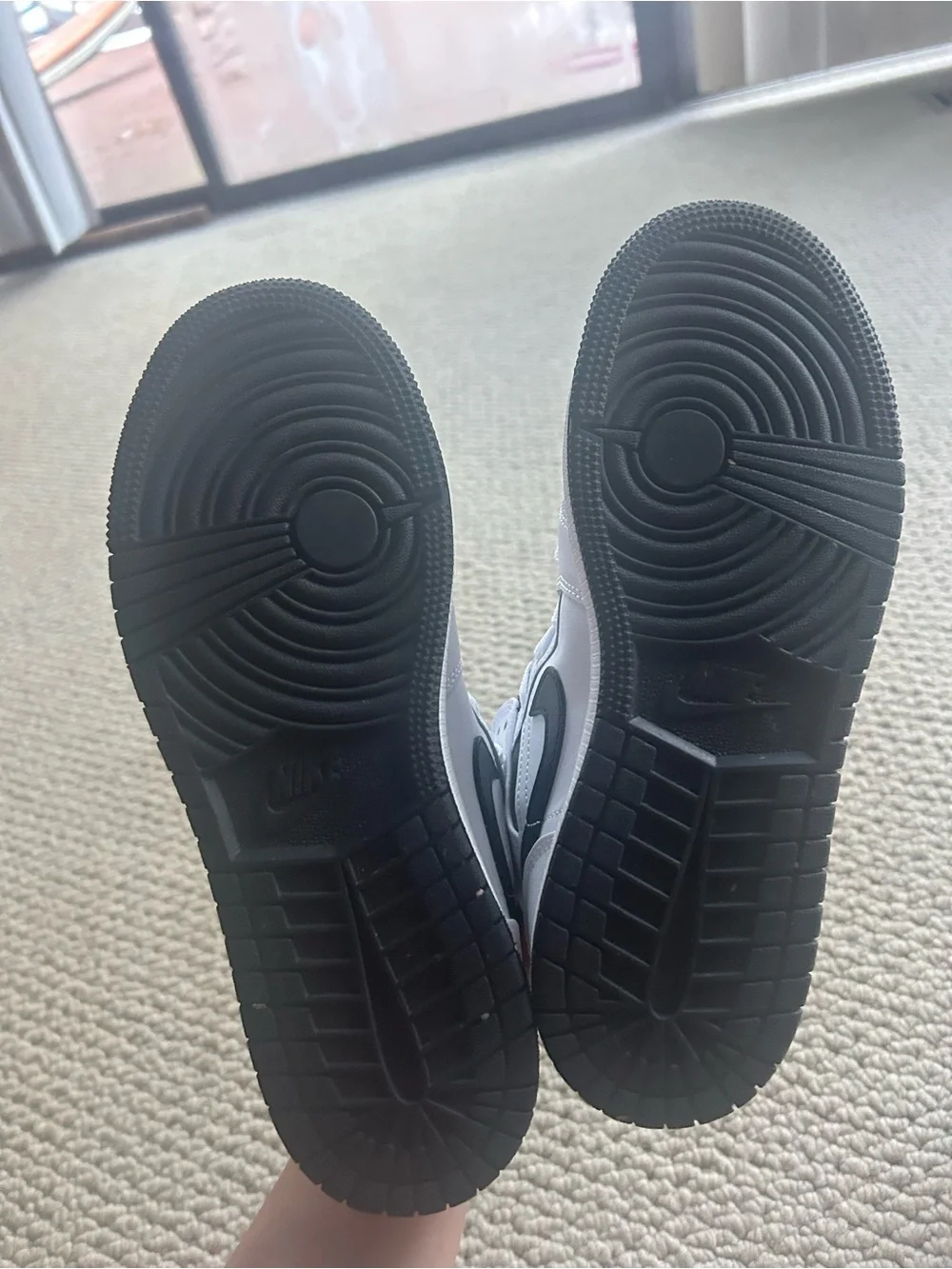 Big kids Jordan 1 sneakers